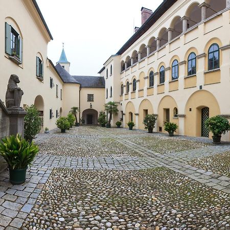 Fruhstuckshotel Scharinger Haag am Hausruck المظهر الخارجي الصورة